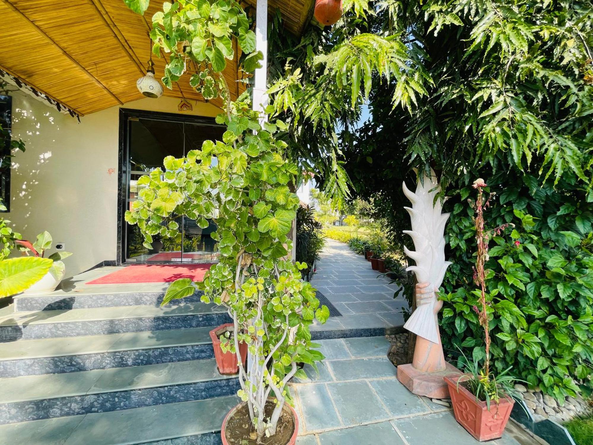 Dev Villa Resort Rajsamand Экстерьер фото